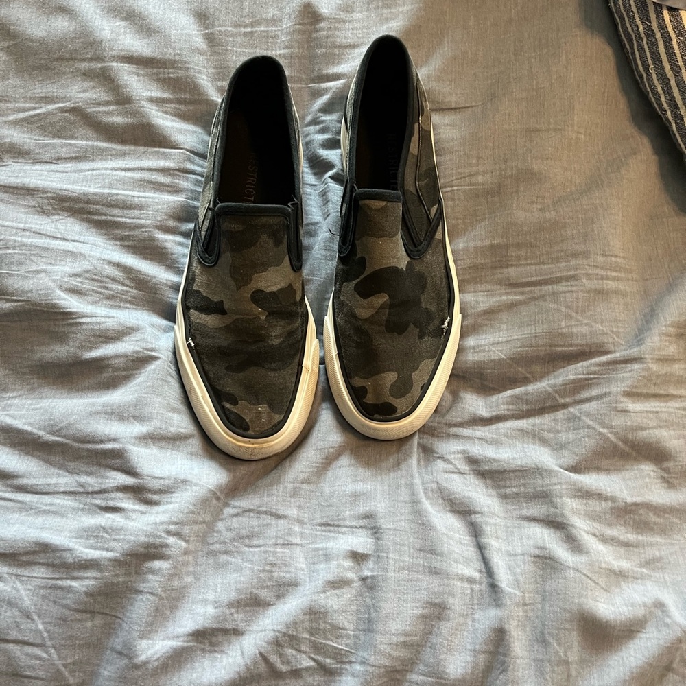 Camo slip on shoes